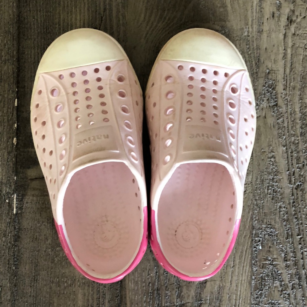 Native Water/Summer slip-ons